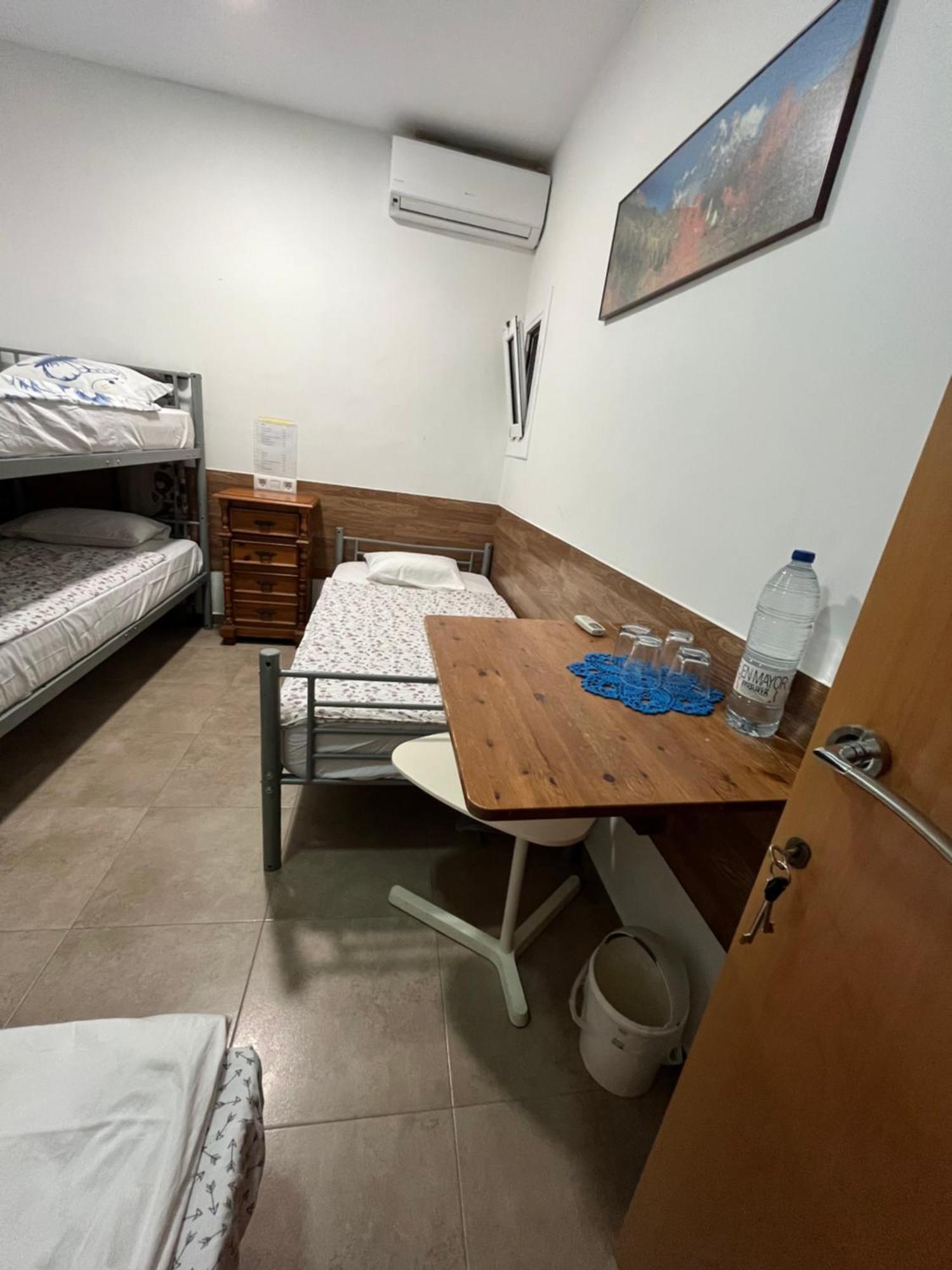 Cozy Room Next To El Prat Airport El Prat de Llobregat Esterno foto